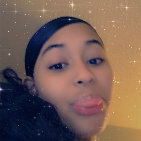 Meet your Posher, Alexa - Picture 1 of 1